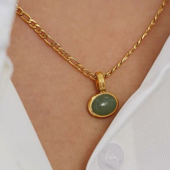 Green Aventurine Necklace, Figaro chain necklace, green gem necklace - Picture 3 of 8